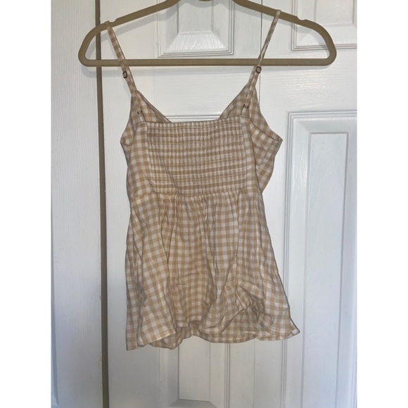 Tank - Picture 3 of 3